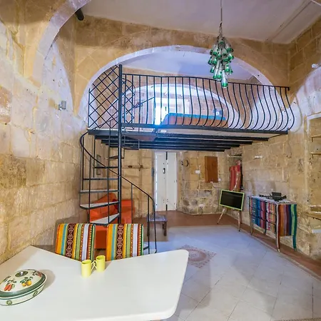 Pa - Unique Artsy Loft * Valletta